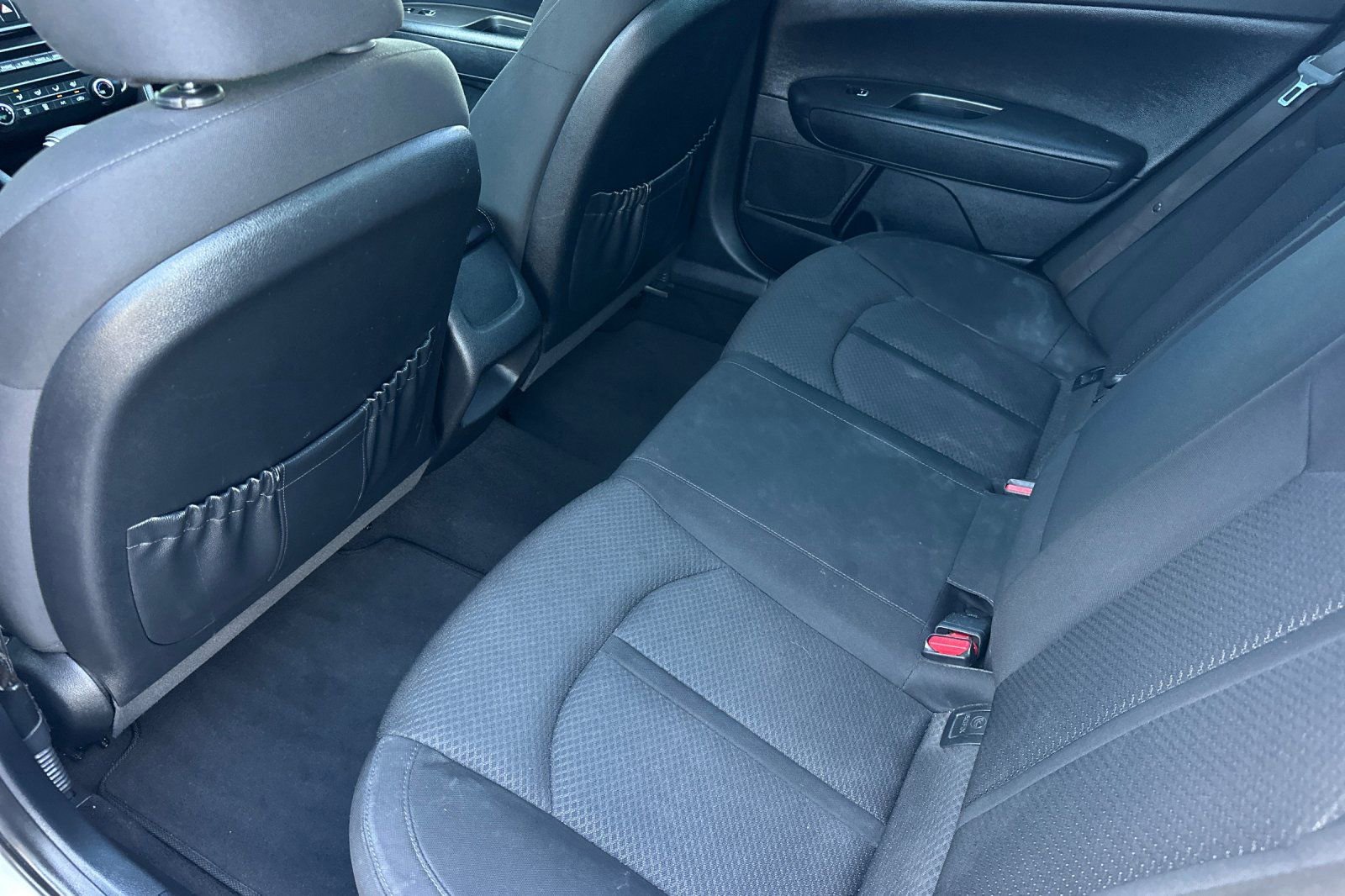 Used 2018 Kia Optima LX image 14