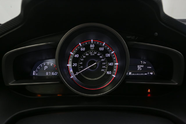 Used 2015 MAZDA MAZDA3 i Touring w/ Technology Package FWD image 30