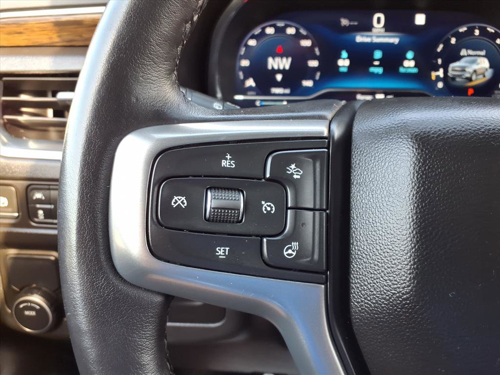 Used 2022 Chevrolet Suburban Premier image 13