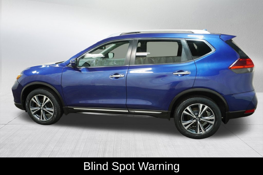 Used 2017 Nissan Rogue SL w/ SL Premium Package AWD/4WD image 10