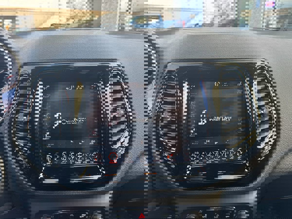 Used 2019 Jeep Compass Limited image 14