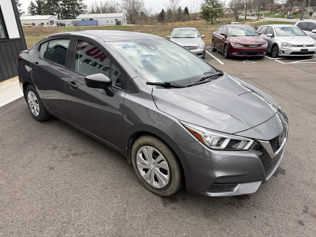 Used 2022 Nissan Versa S image 5