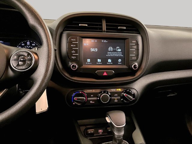 Used 2020 Kia Soul LX FWD image 6