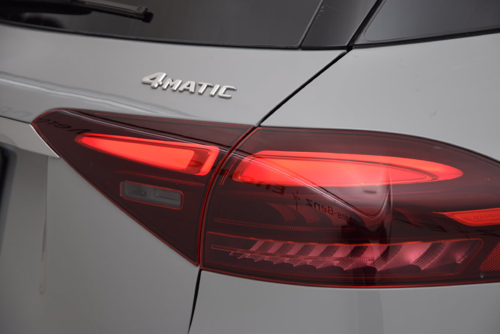New 2026 Mercedes-Benz GLE 580 4MATIC image 14