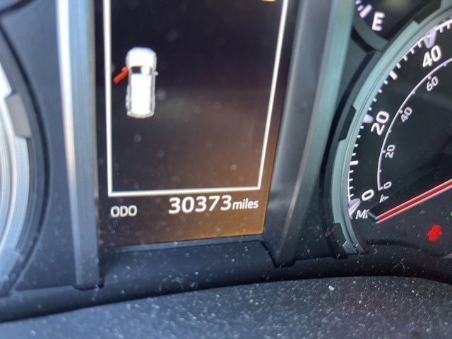 Used 2022 Toyota 4Runner Limited image 8