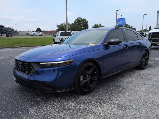 Used 2024 Honda Accord Sport image 9