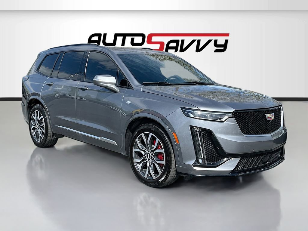 Used 2022 Cadillac XT6 Sport w/ Platinum Package image 1