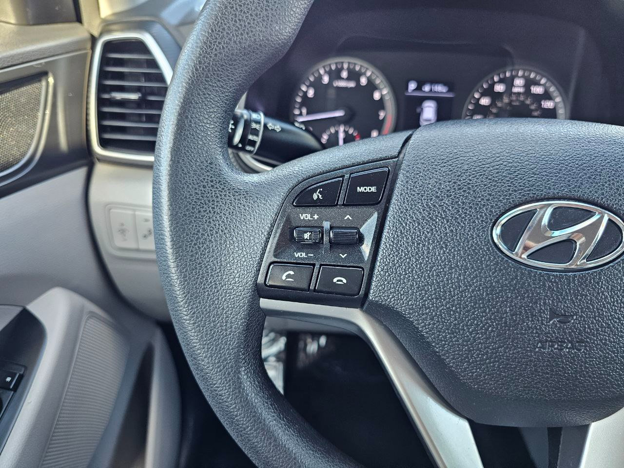 Used 2019 Hyundai Tucson Value image 24