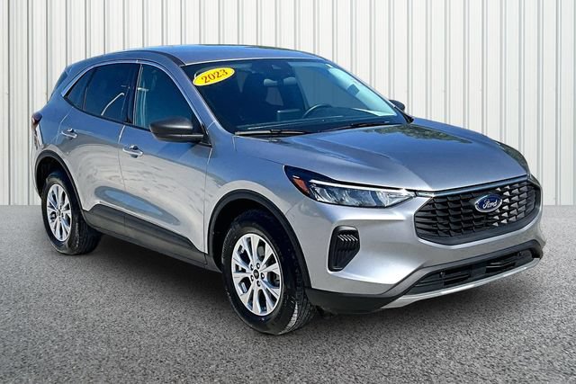 Used 2023 Ford Escape Active AWD/4WD image 1