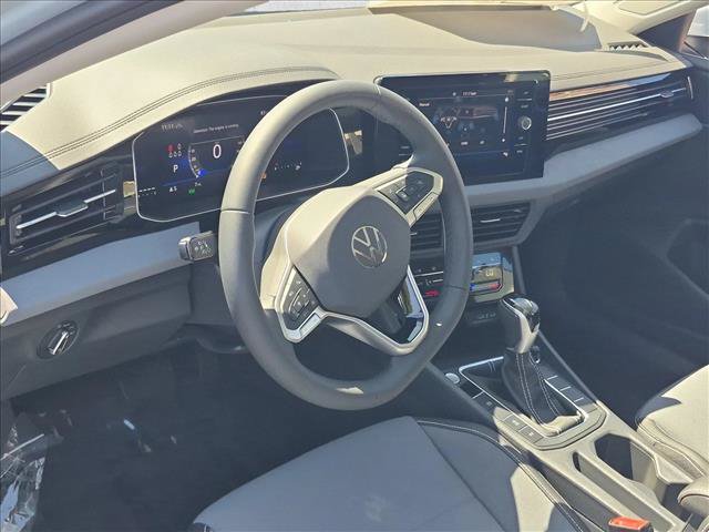 New 2027 Volkswagen Jetta SE FWD image 3