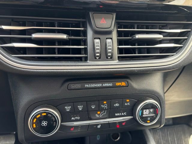 Used 2020 Ford Escape SEL AWD/4WD image 18