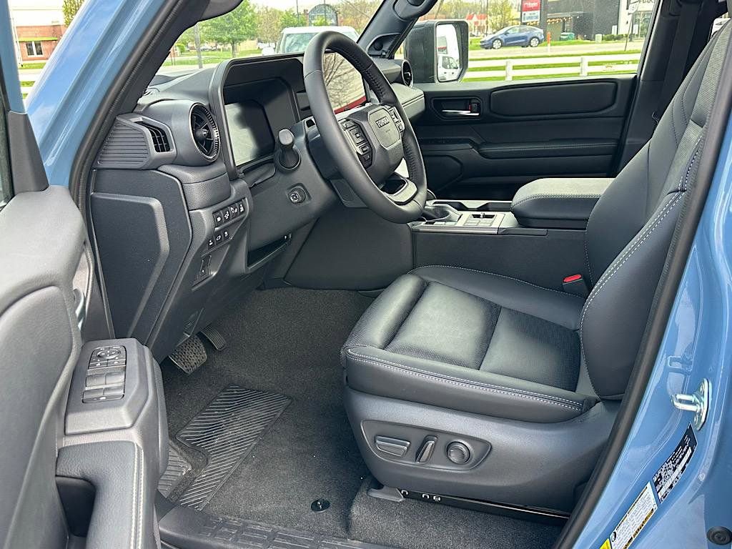 New 2026 Toyota Land Cruiser image 7