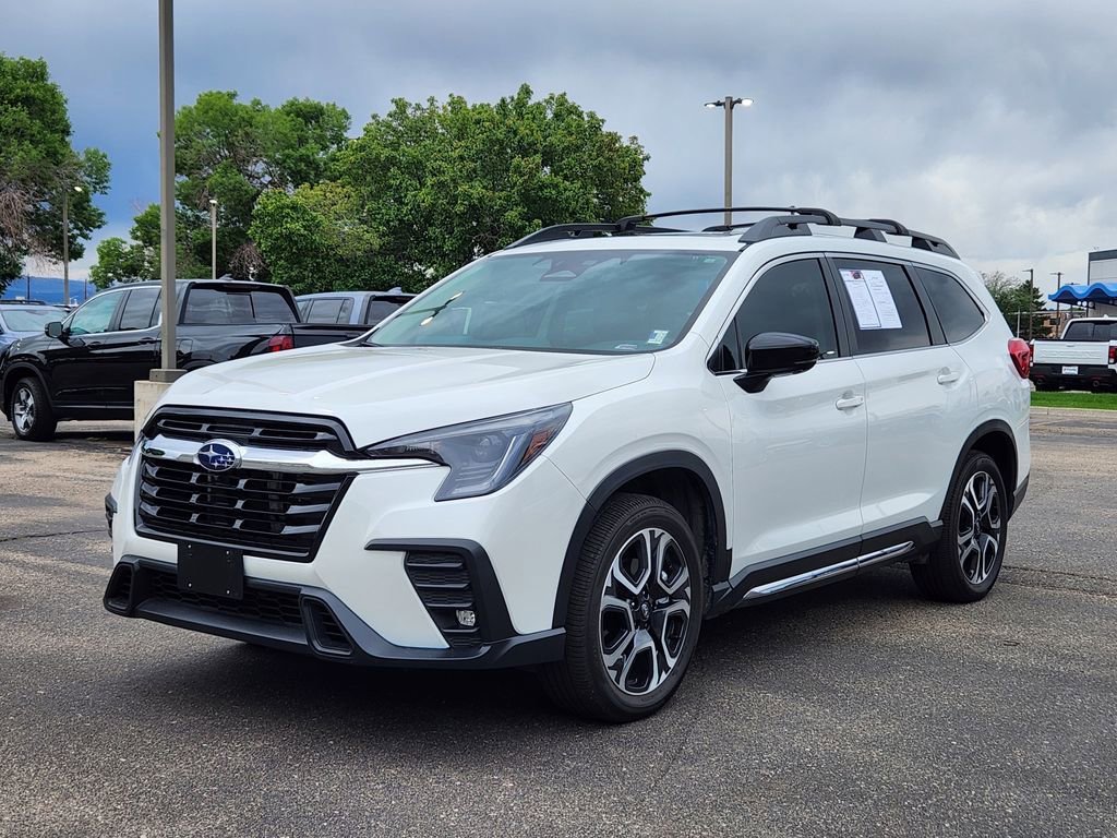 Used 2024 Subaru Ascent Limited w/ Technology Package AWD/4WD image 3