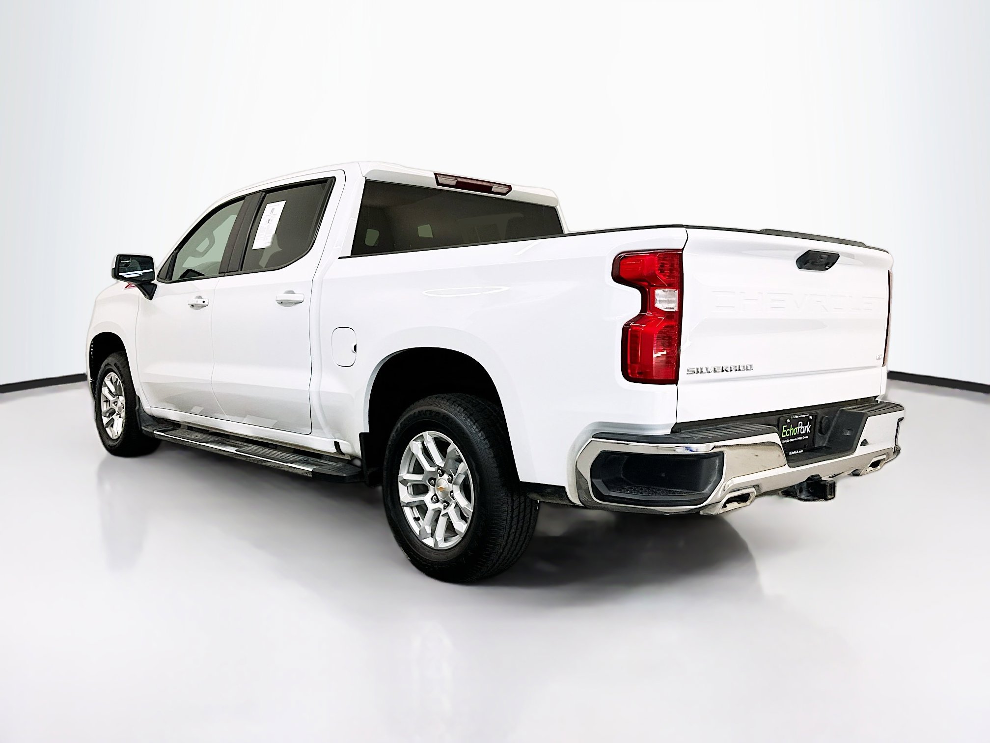 Used 2025 Chevrolet Silverado 1500 LT image 5