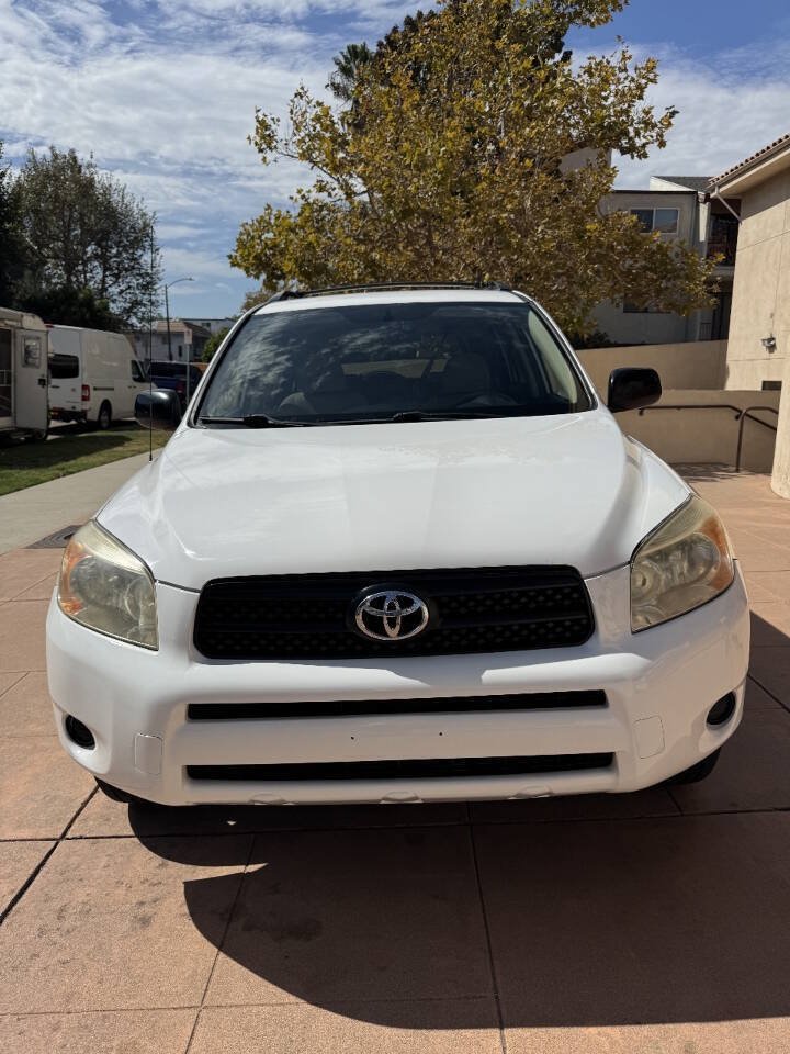 Used 2007 Toyota RAV4 4WD image 2