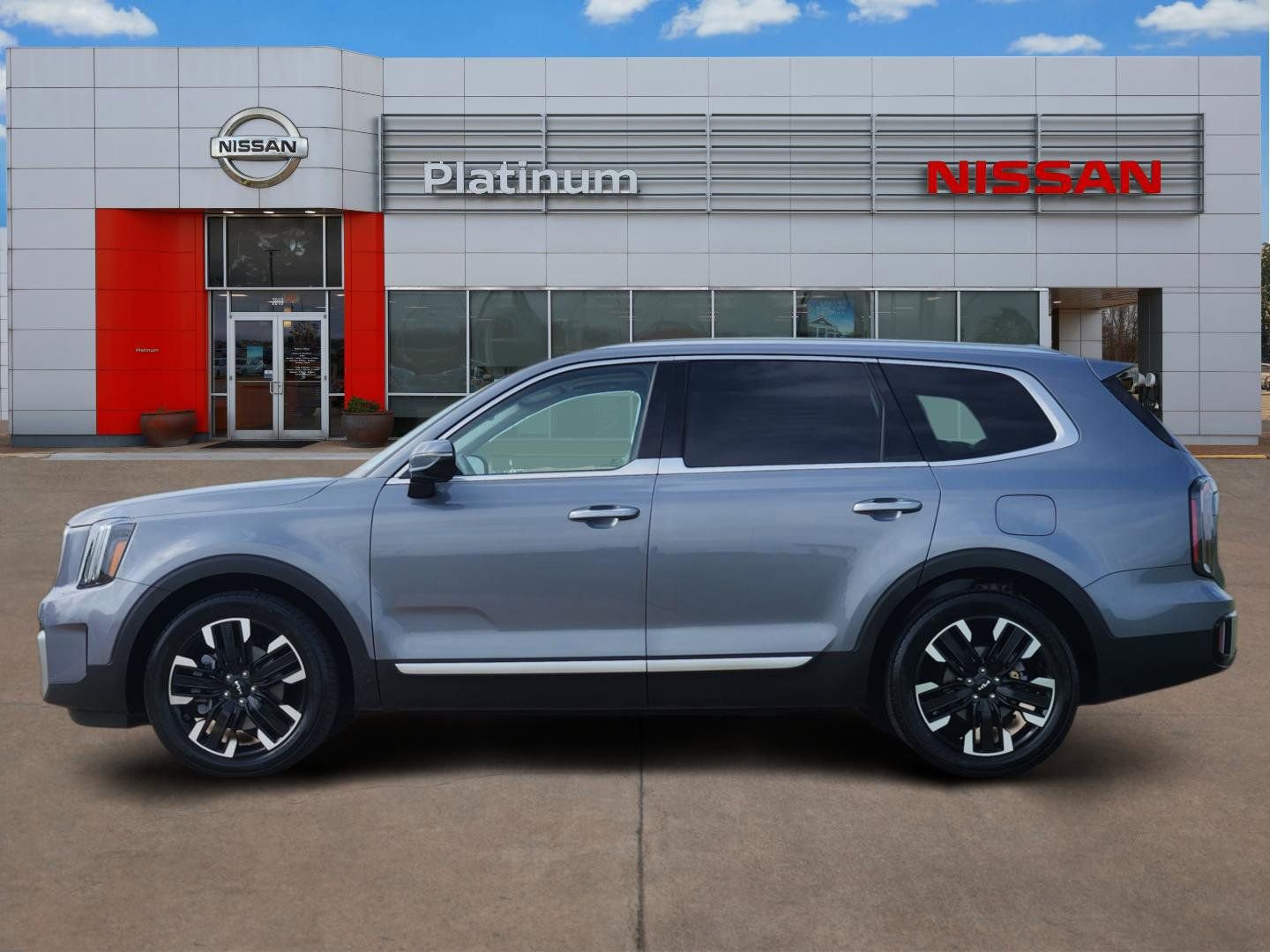 Used 2024 Kia Telluride SX Prestige image 3