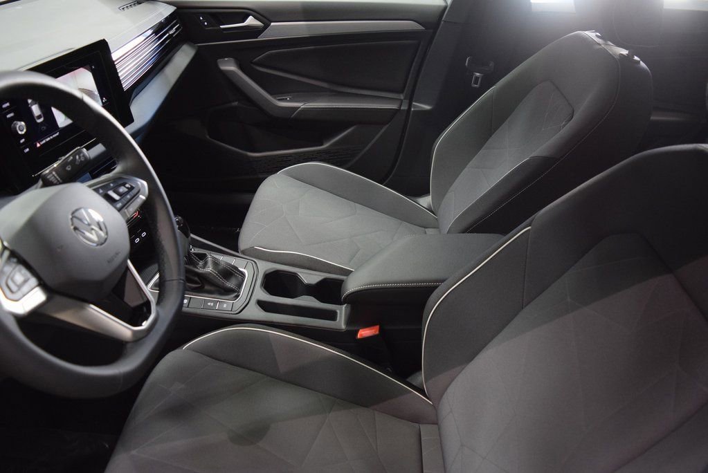 New 2026 Volkswagen Jetta Sport image 4