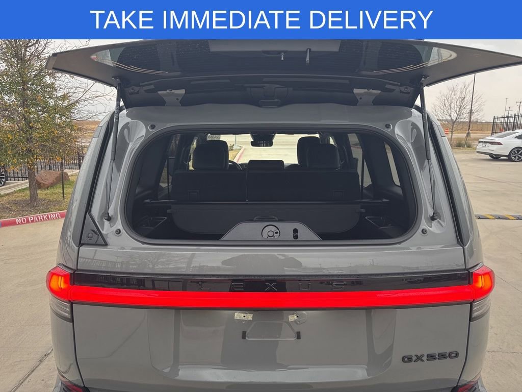 Used 2025 Lexus GX 550 image 15