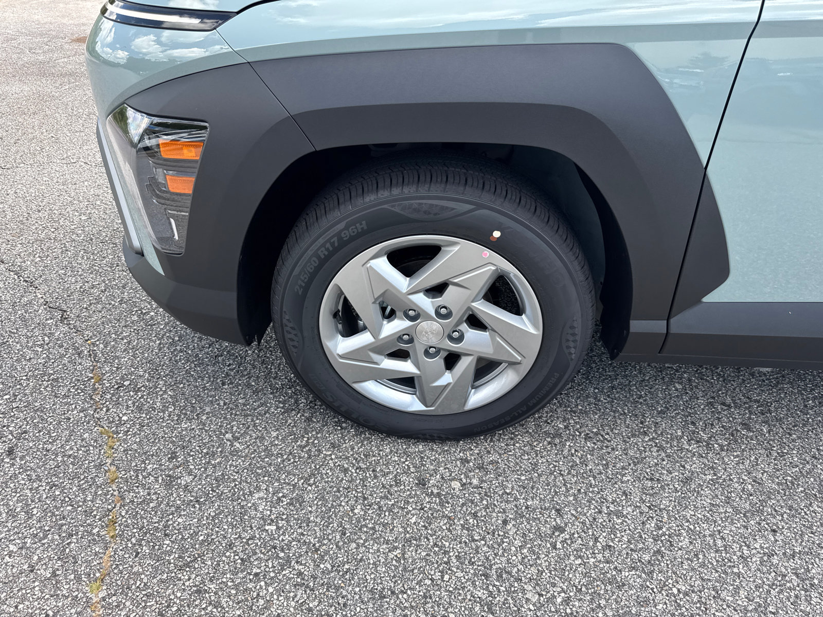New 2027 Hyundai Kona SE FWD image 12