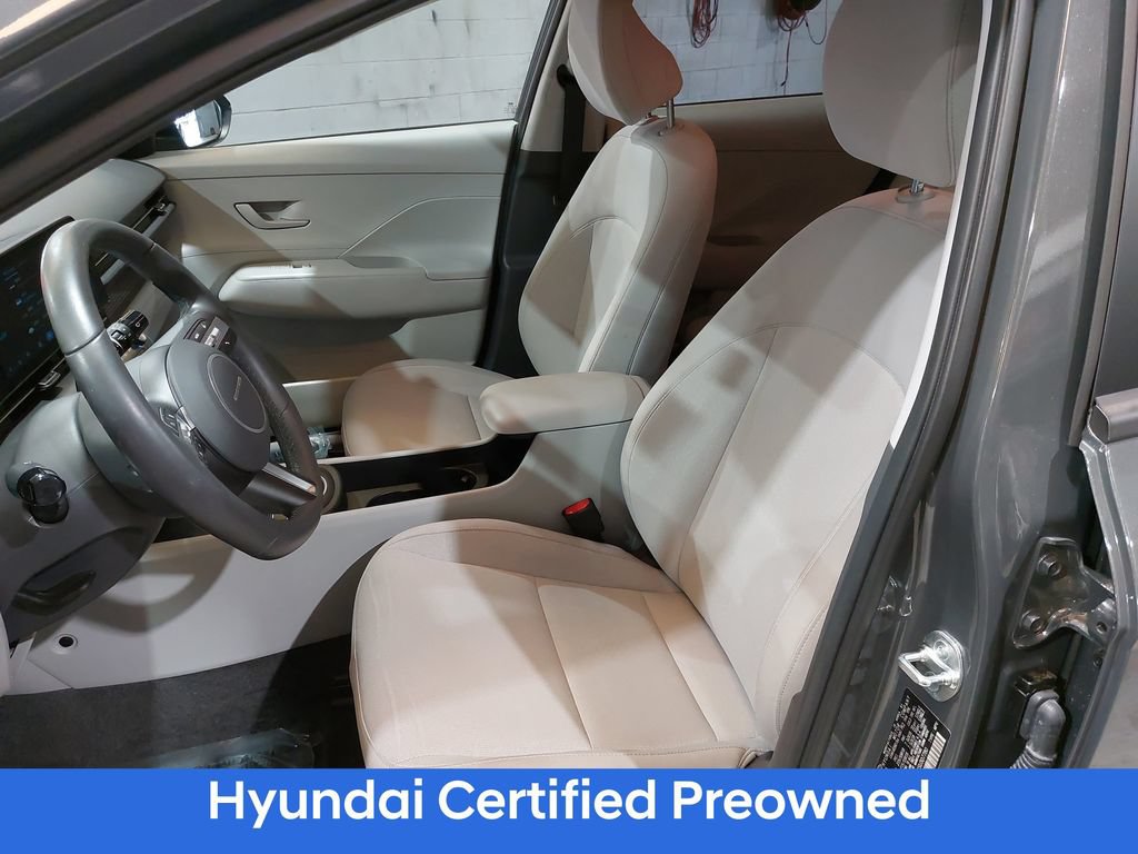 Certified 2025 Hyundai Kona SEL FWD image 16