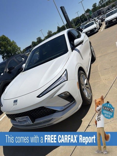 Used 2024 Buick Envista Avenir FWD image 2