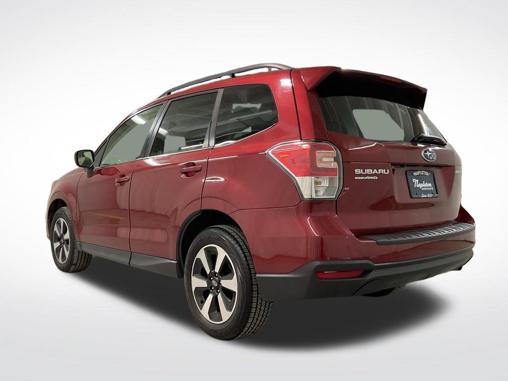 Used 2018 Subaru Forester 2.5i Limited AWD/4WD image 2