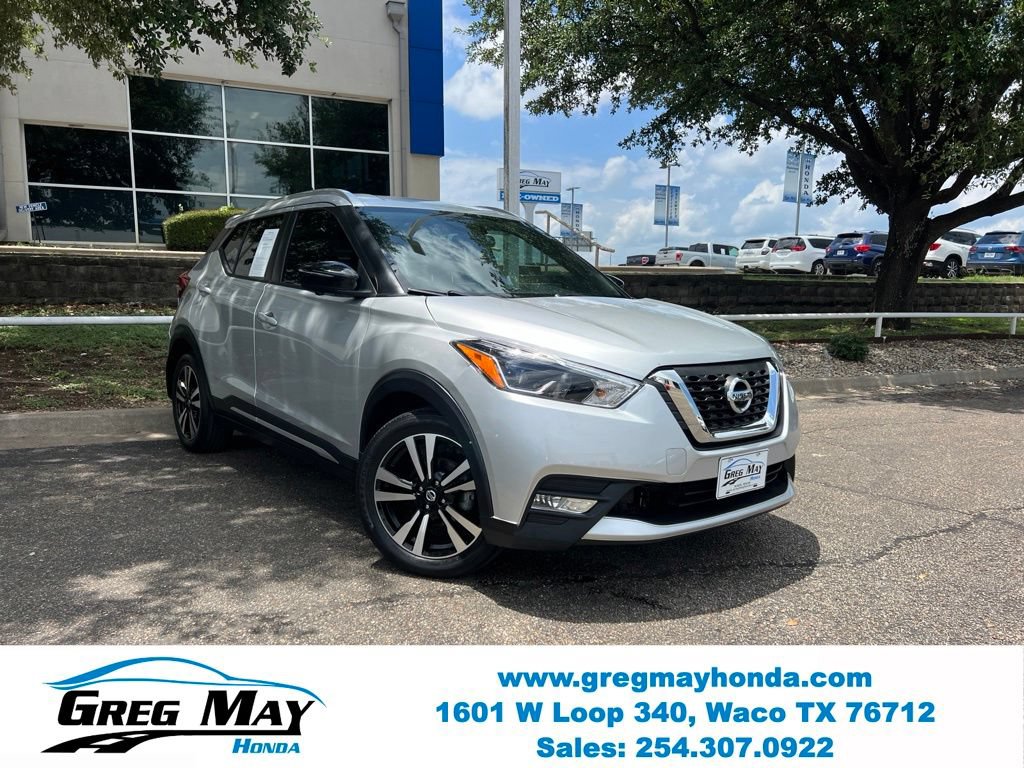 Used 2018 Nissan Kicks SR