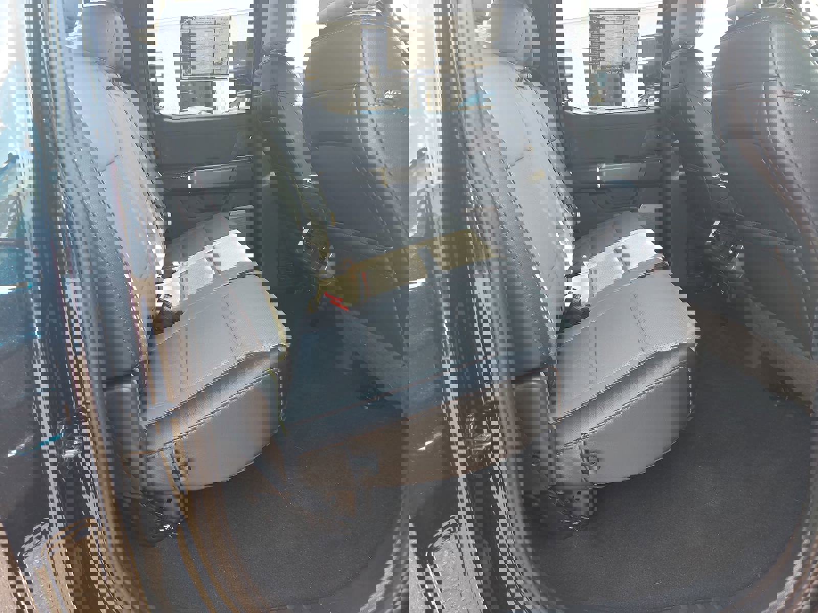 Used 2023 Ford F150 Lightning Lariat AWD/4WD image 13