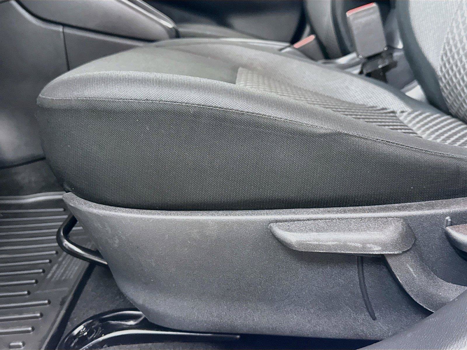 Used 2020 Nissan Versa S FWD image 26