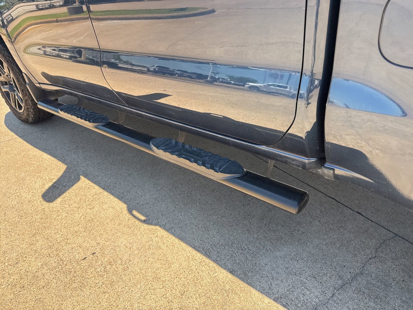 Used 2022 Chevrolet Silverado 1500 Custom Trail Boss w/ LPO, Dark Essentials Package image 12