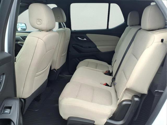 Certified 2023 Chevrolet Traverse LS w/ Midnight/Sport Edition FWD image 13