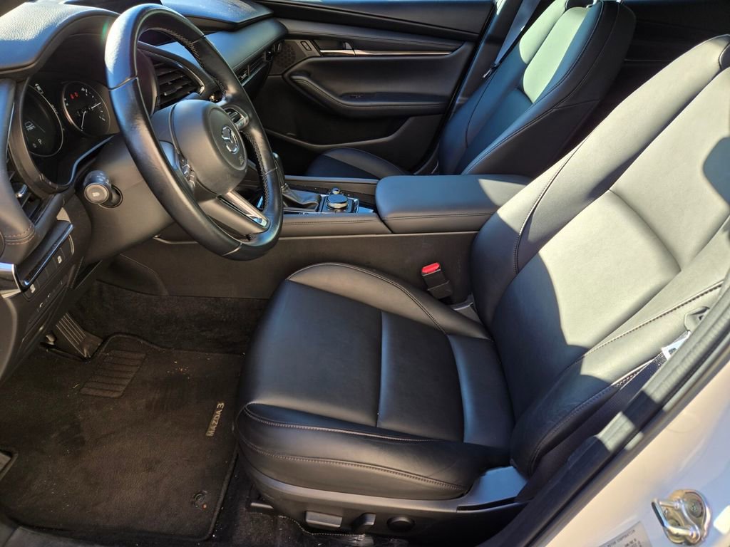 Used 2021 MAZDA MAZDA3 s image 6