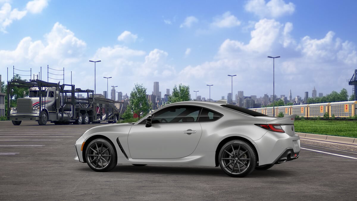 New 2026 Toyota GR86 Premium RWD image 5