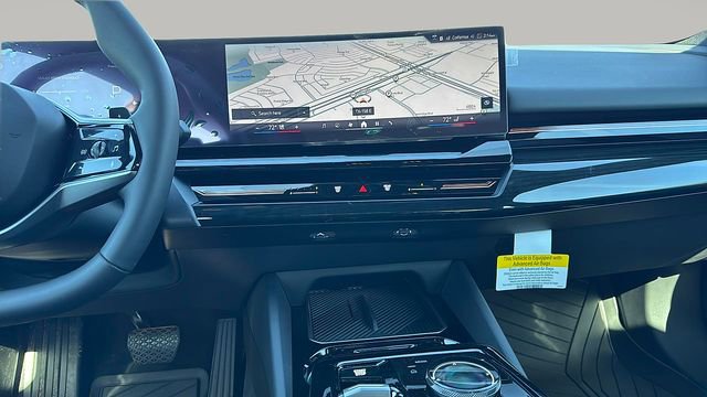 Certified 2025 BMW 530i w/ Premium Package RWD image 10