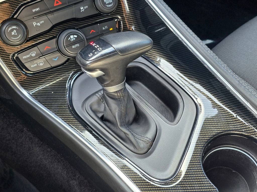 Used 2016 Dodge Challenger SXT w/ Driver Convenience Group image 34