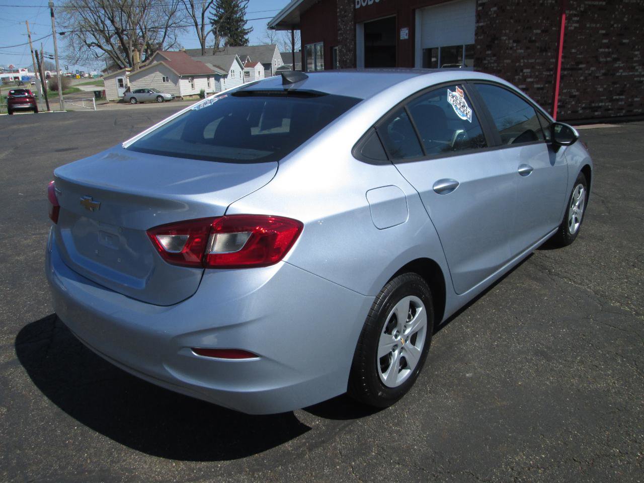 Used 2018 Chevrolet Cruze LS image 11
