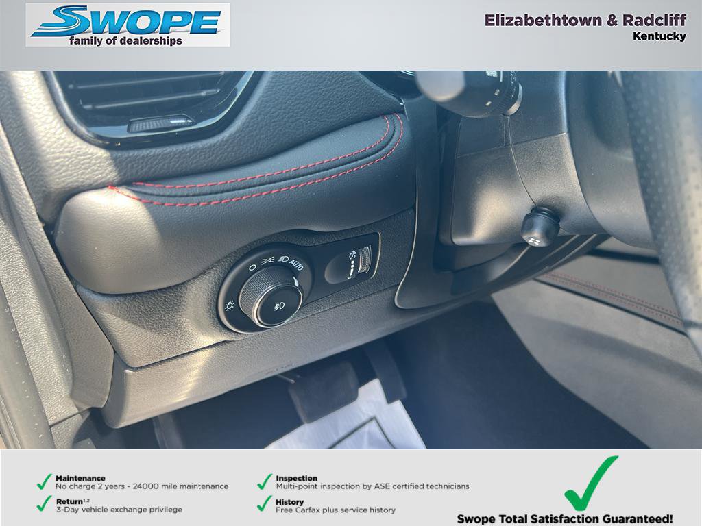 Used 2023 Dodge Durango R/T image 17