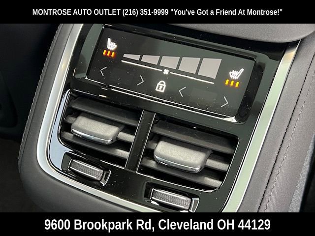 New 2026 Volvo XC90 B6 Plus w/ Protection Package image 17