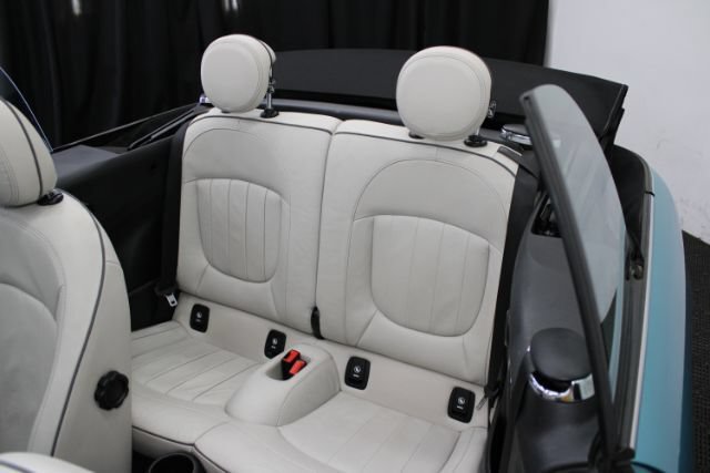 Used 2018 MINI Cooper S FWD image 25