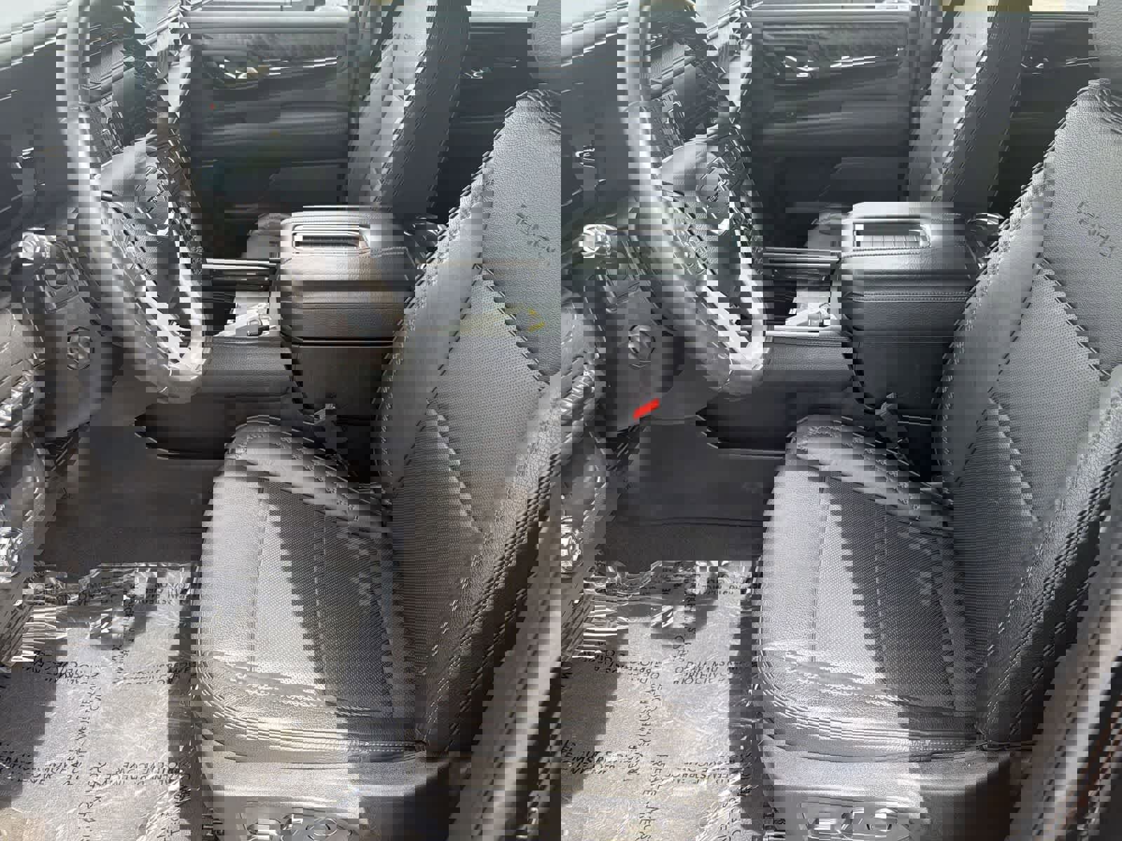 Used 2023 GMC Yukon Denali image 17