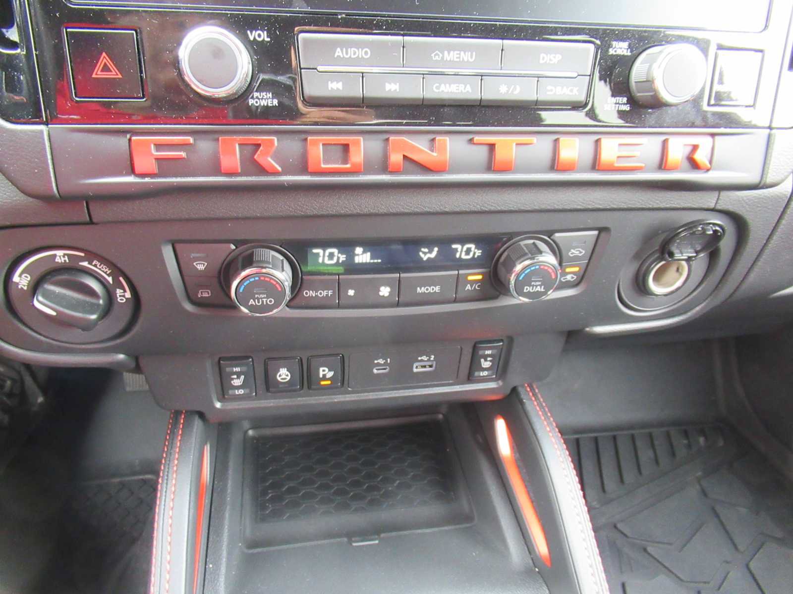 Used 2025 Nissan Frontier PRO-4X w/ Pro Convenience Package AWD/4WD image 29