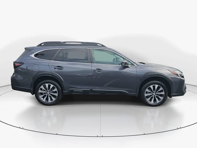Used 2024 Subaru Outback Limited AWD/4WD image 3