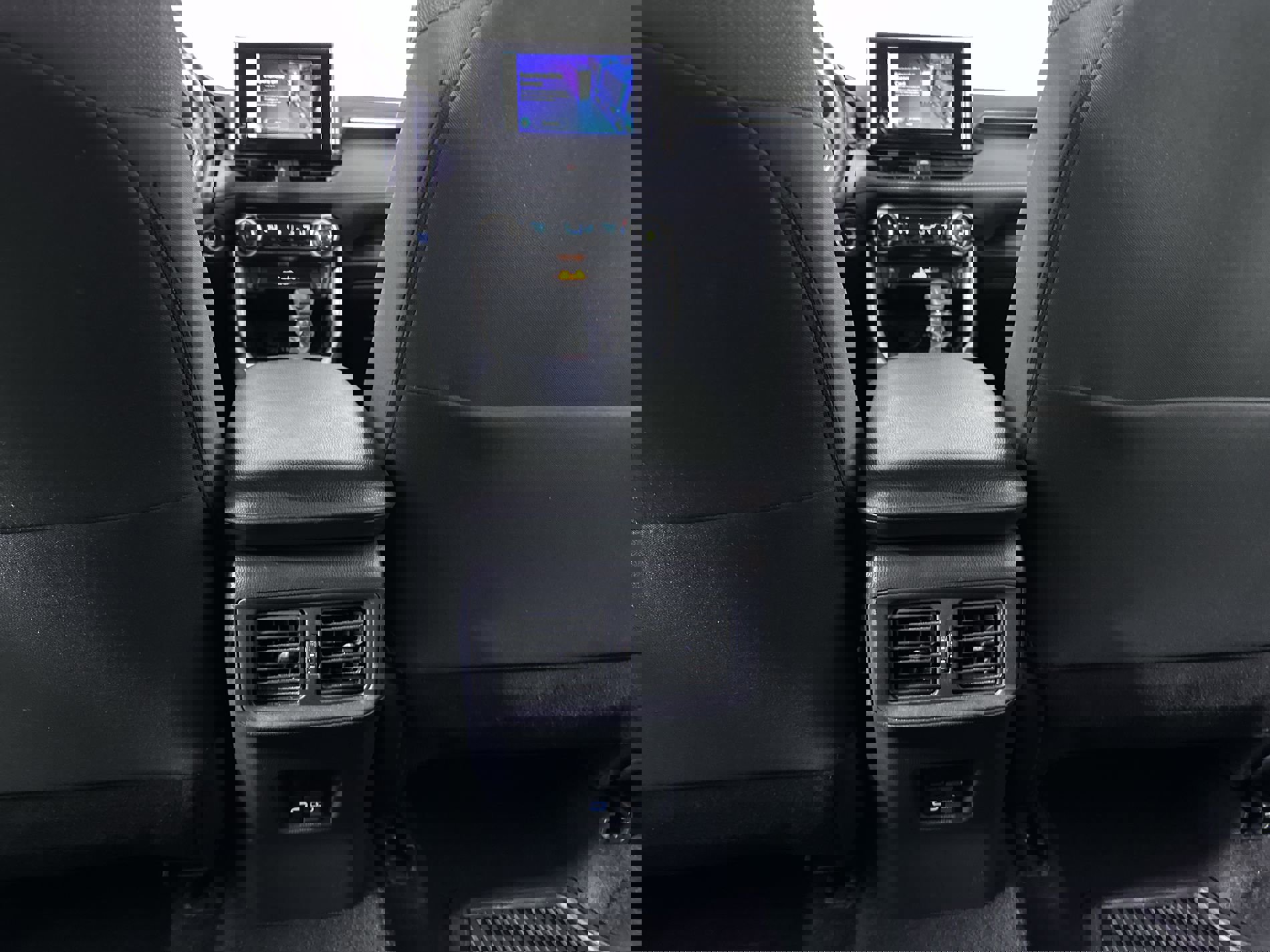 Used 2024 Toyota RAV4 XLE image 58