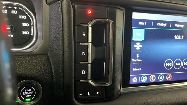 Used 2021 GMC Yukon XL Denali AWD/4WD image 19