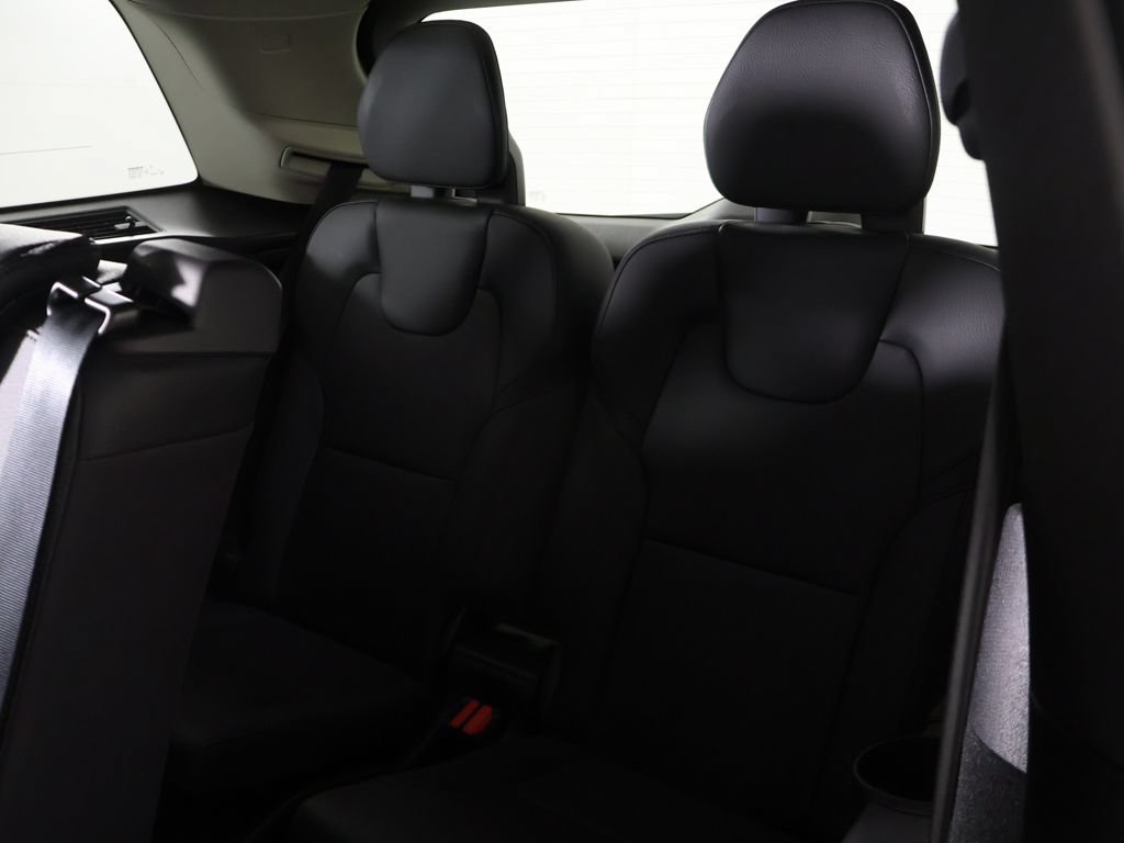 Used 2023 Volvo XC90 B6 Core w/ Climate Package AWD/4WD image 34