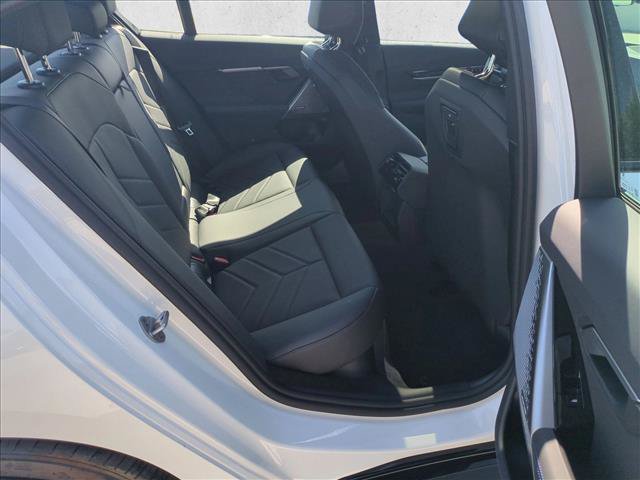 Certified 2026 BMW i5 eDrive40 w/ M Sport Package RWD image 21