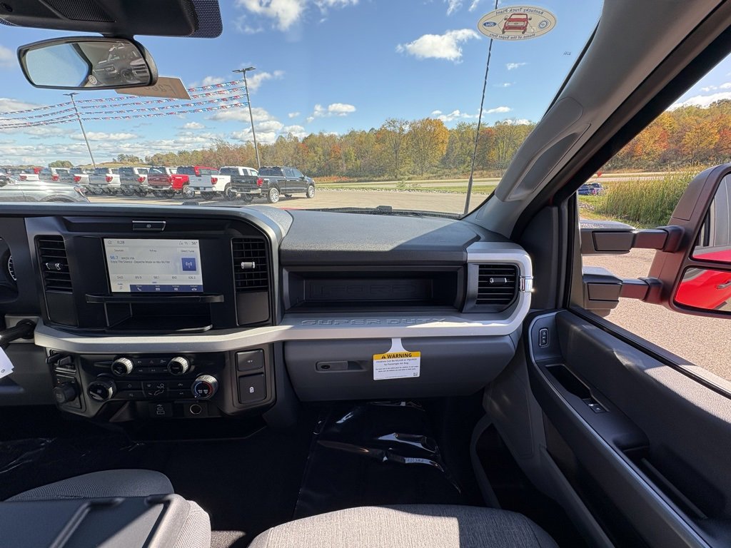 New 2026 Ford F350 XL image 32