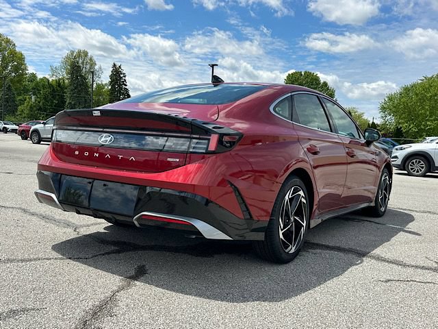 New 2026 Hyundai Sonata SEL AWD/4WD image 9