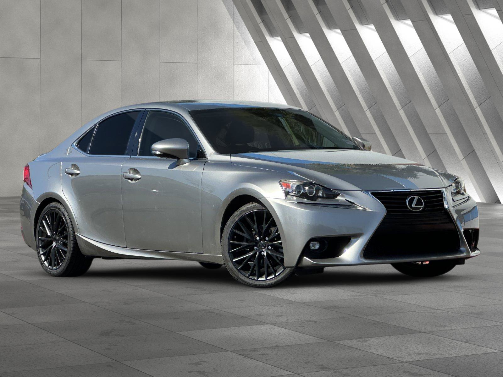 Used 2015 Lexus IS 250 w/ Navigation System Package RWD image 2