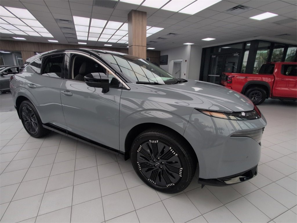 New 2025 Nissan Murano Platinum w/ Cargo Package image 2